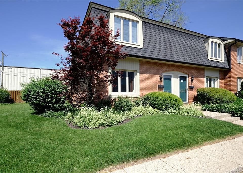 1st image of 8502 Canterbury Sq W
