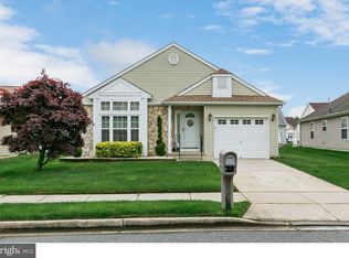 576 Doral Dr, Williamstown, NJ 08094