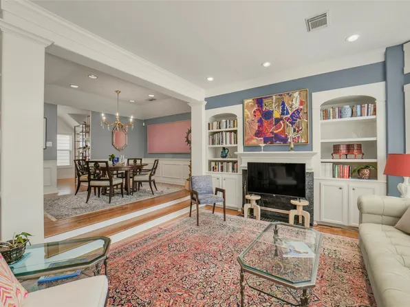 2026 Welch St, Houston, TX 77019