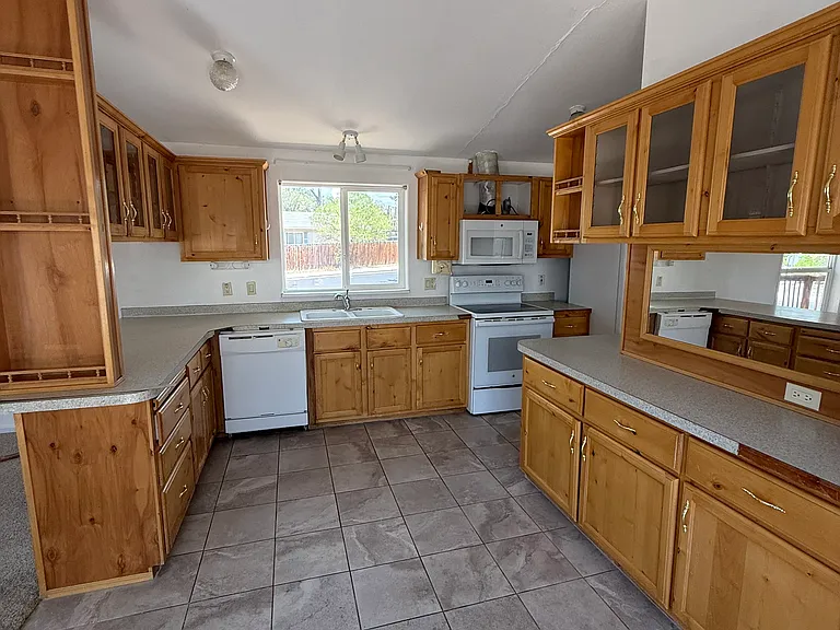 417 Mesa Vista Ave — Photo 4