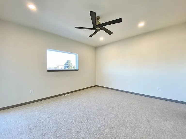 4404 Tayhill Way — Photo 17