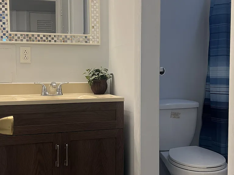 3210 Orleans Dr #4 — Photo 9