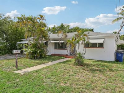 119 SE 10th St, Hallandale, FL, 33009