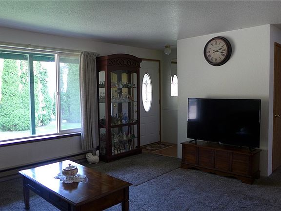 5th image of 1513 Jensen Ave