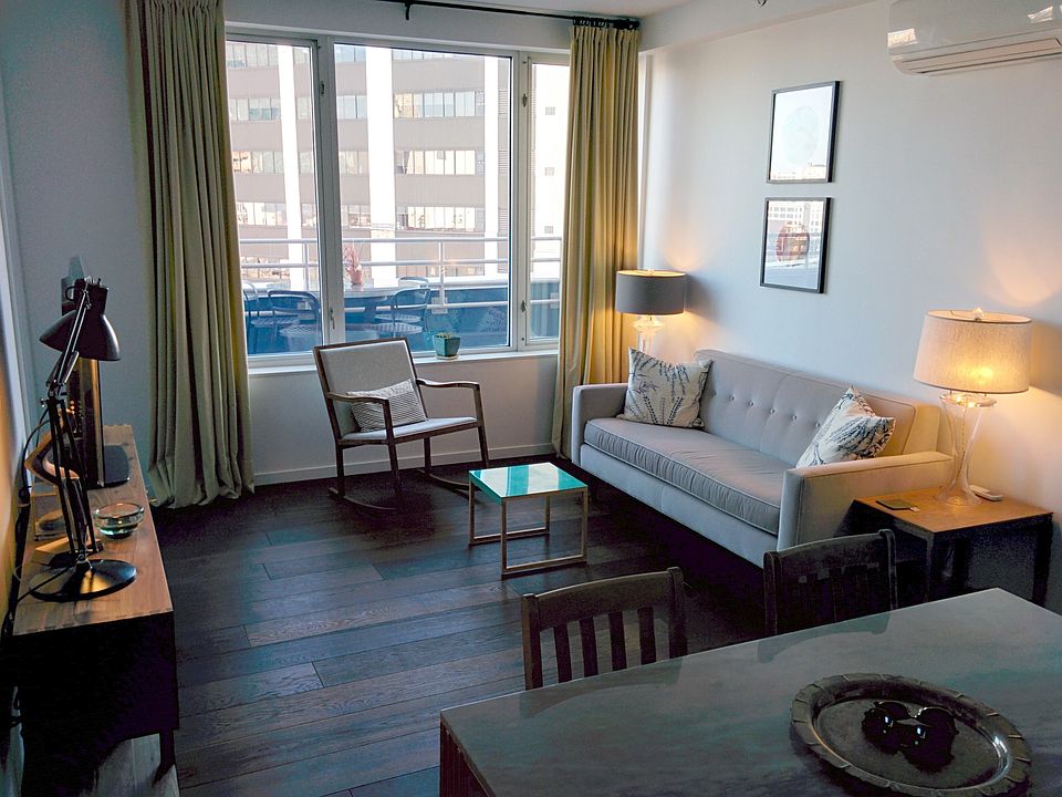 Spacious living room