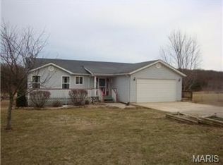 1285 Burnett Rd, Bourbon, MO 65441