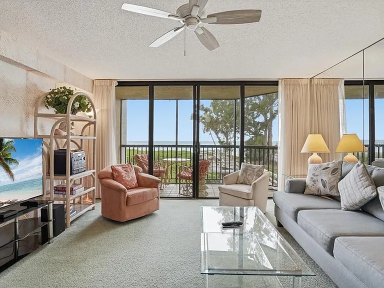5611 Gulf Of Mexico Dr #3 — Photo 15