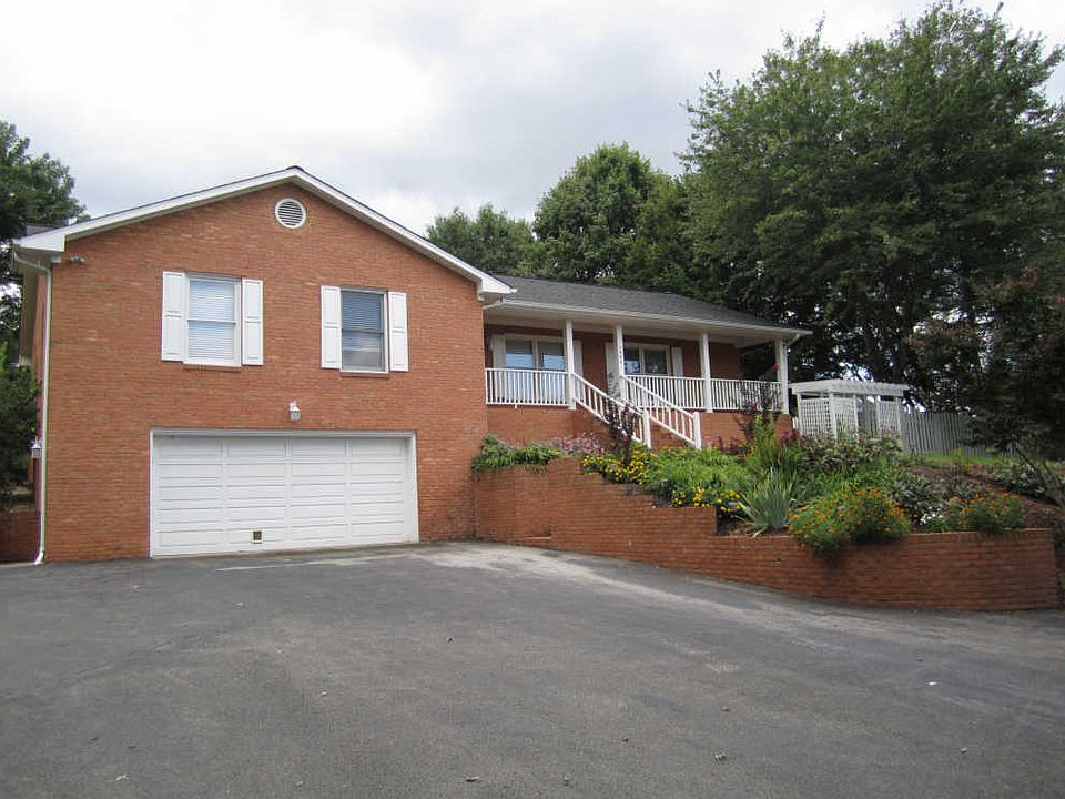 1st image of 1656 Woodshill Ln
