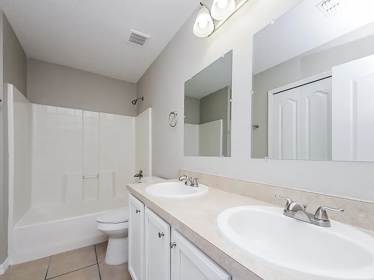 4313 Creeks Run Blvd — Photo 12