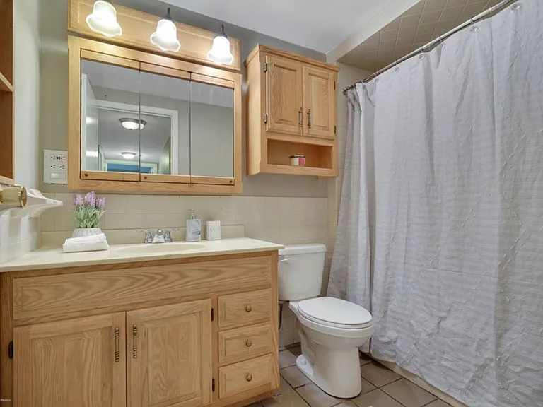 45 Tamara Dr — Photo 17