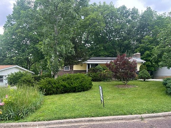 2nd image of 2005 Woodlea Dr