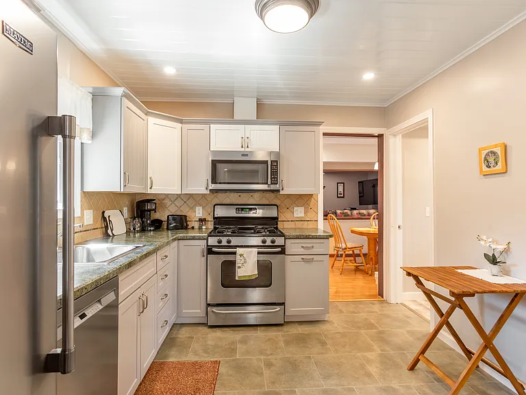 561 Pecks Rd #2 — Photo 8