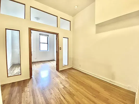 Rented by Best Apartments North Inc | media 22