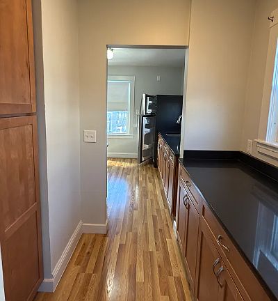 2nd image of 88 Beechcroft St #2B