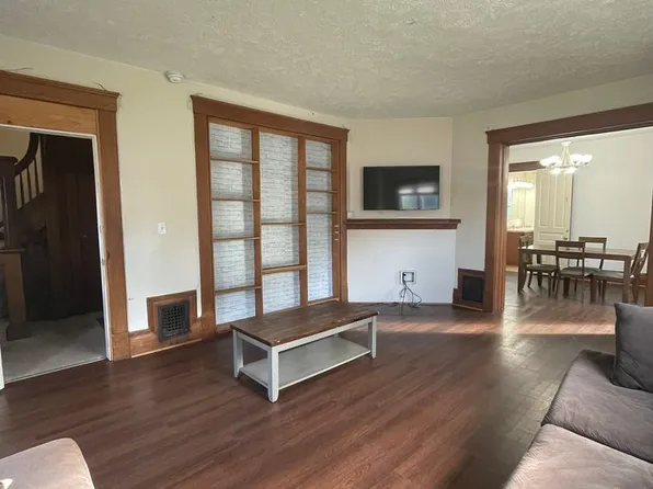 1121 Packard St, Ann Arbor, MI 48104