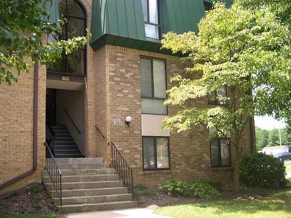 4th image of 1034 Brinker Dr APT 301