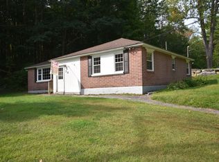30 Prospect St, Dalton, MA 01226