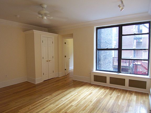 4th image of 487 W End Ave APT 2B