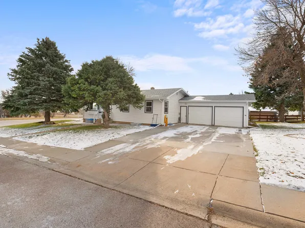 1218 Union St, Belle Fourche, SD 57717