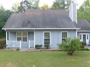 1920 Swann St, Fayetteville, NC 28303