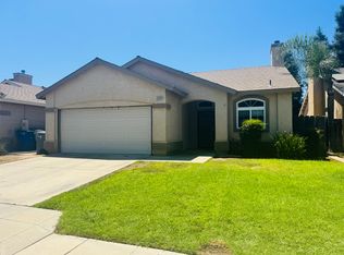 5589 W Ashcroft Ave, Fresno, CA 93722