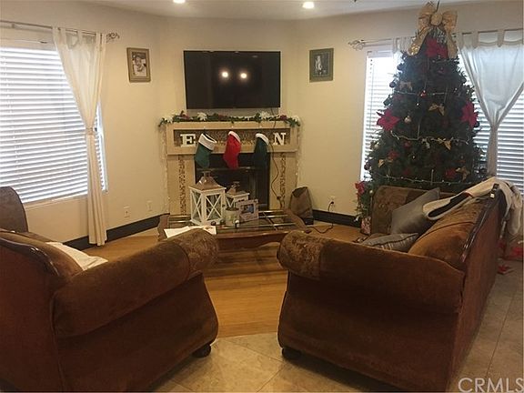 2nd image of 450 Anderwood Ct APT 15