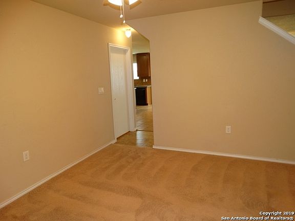 5th image of 2202 Mission Cir