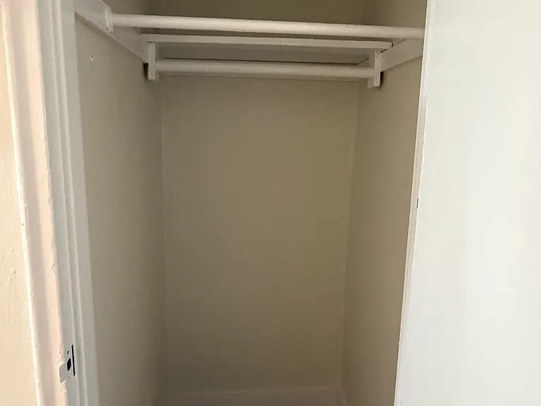 111 Washington St #5E — Photo 7