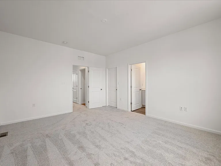 644 Hemsworth Ln — Photo 16
