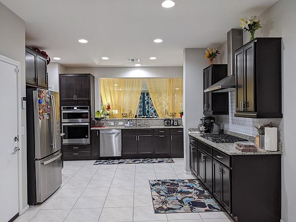 Modern Cafe Kitchen
