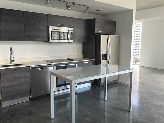 4th image of 151 SE 1st St APT 2221