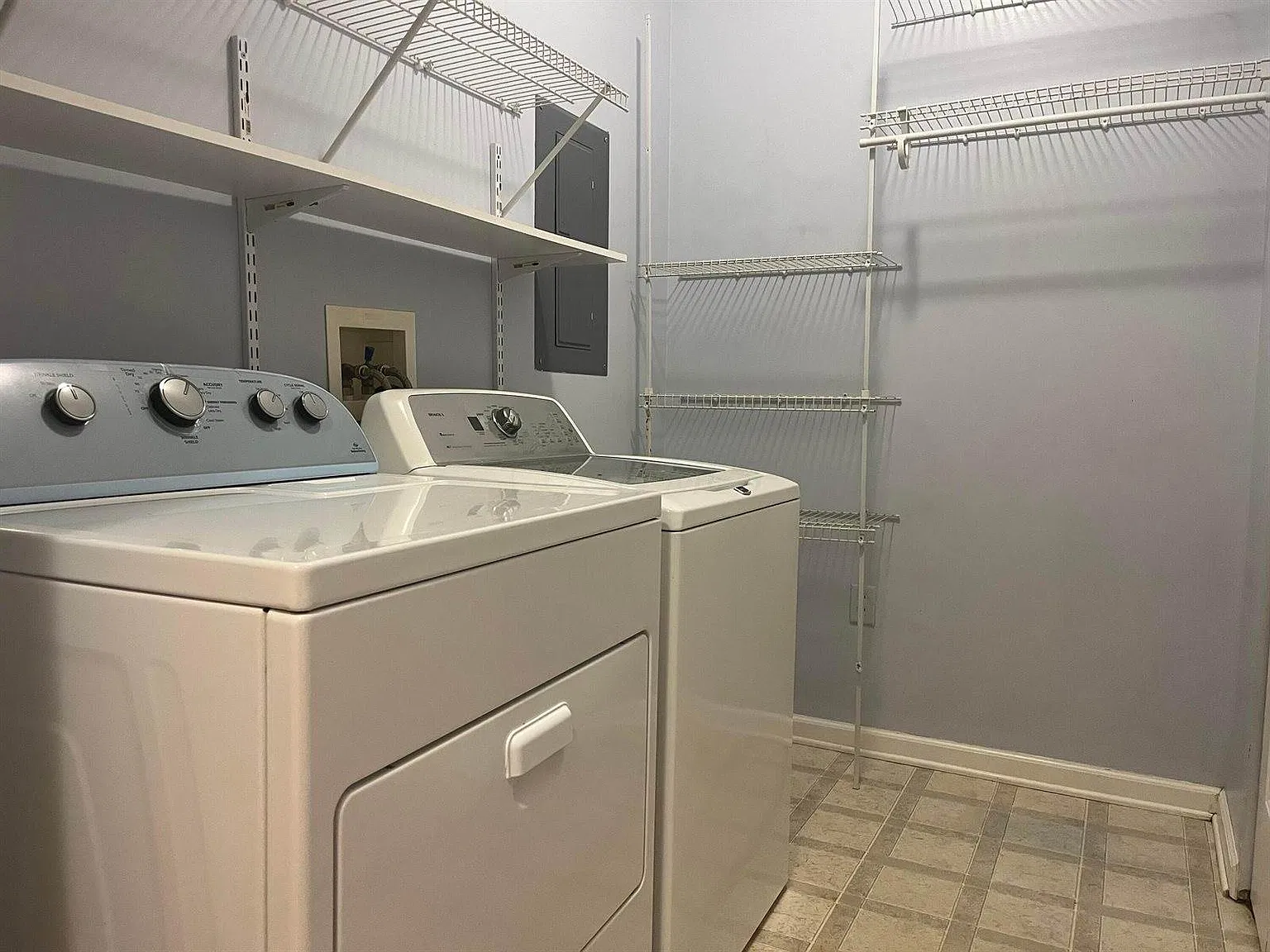 2 bed, 1144 sqft, $1,495 — Photo 4