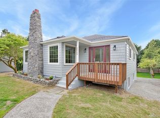 2920 Grandview Dr W, University Place, WA 98466