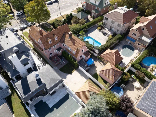 15 86th Street image 35 of 36