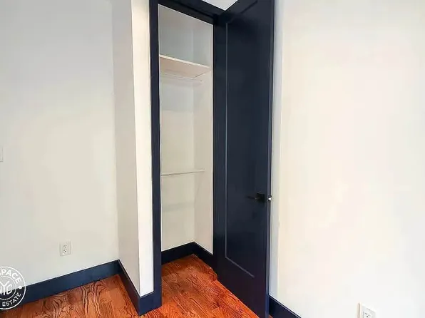 456 Central Avenue image 12 of 13