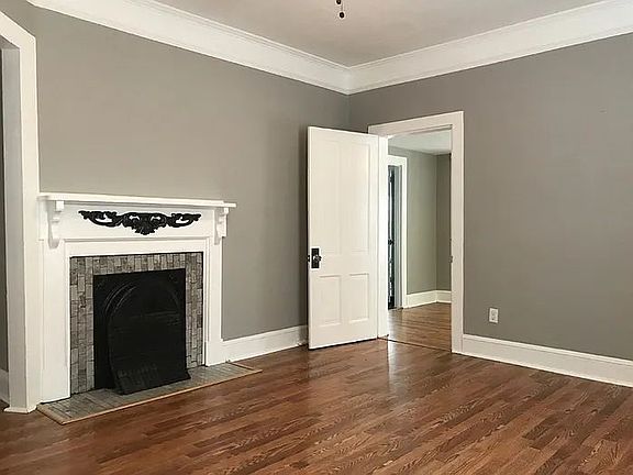 4th image of 18 Courtney St