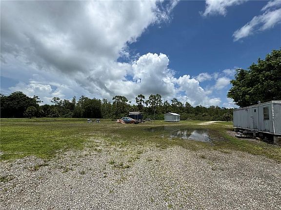 5th image of 19790 Burgundy Farms RD