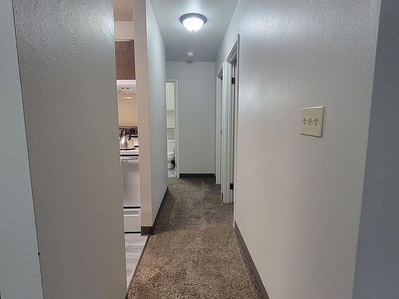 5th image of 1621 7th St N #22