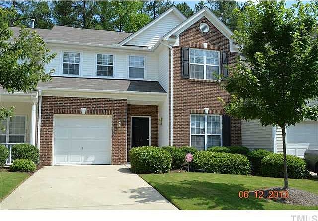 1st image of 410 Hidden Springs Dr