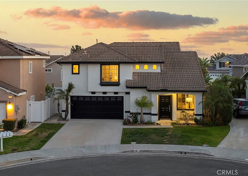 1st image of 5 Chatri Cir