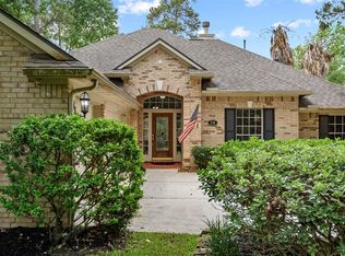 34 Dove Trace Cir, Spring, TX 77382