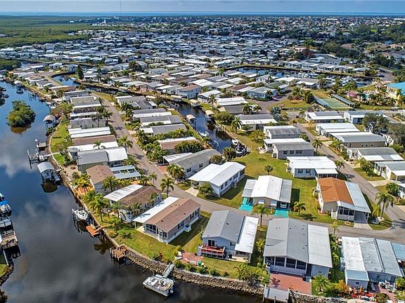 2nd image of 16 Rotterdam Dr