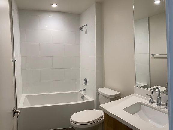 5th image of 503 N Santa Anita Ave Unit C