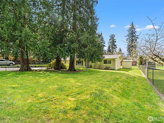 3rd image of 11414 2nd Ave SE