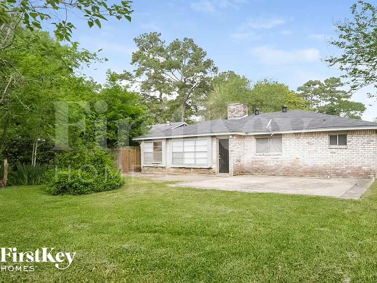 4426 Adonis Dr — Photo 14