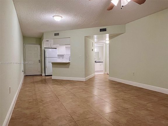 4th image of 8215 Lake Dr #107