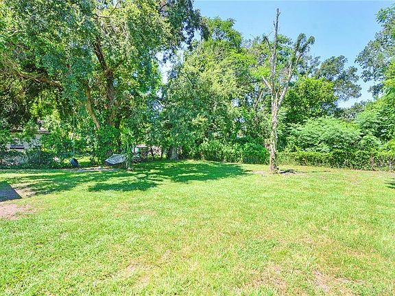 5th image of 432 Campus View Dr