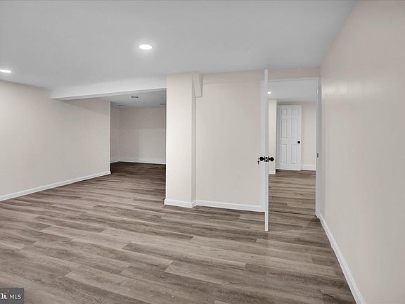 4th image of 1831 Mount Laurel Rd