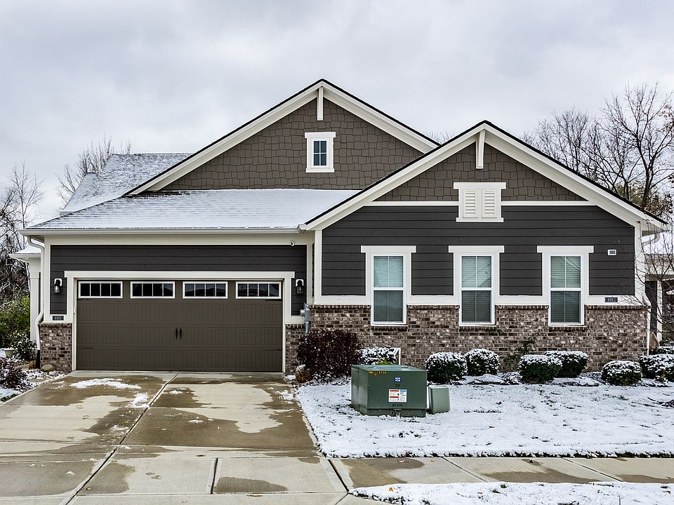 1st image of 4985 E Amesbury Pl
