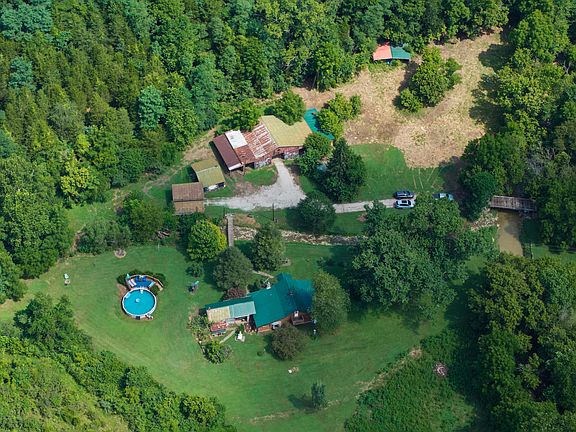 2nd image of 2780 Dry Creek Rd